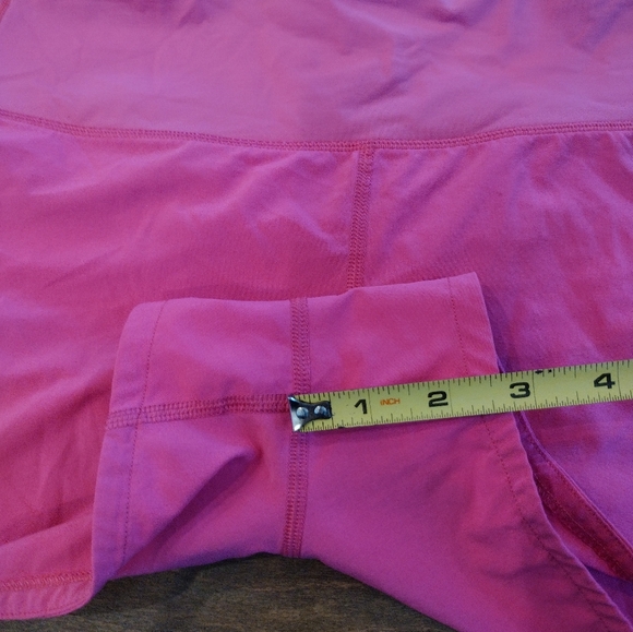 LULULEMON Women's Speed Up HR High Rise Pink Shorts - 8 - Picture 9 of 9